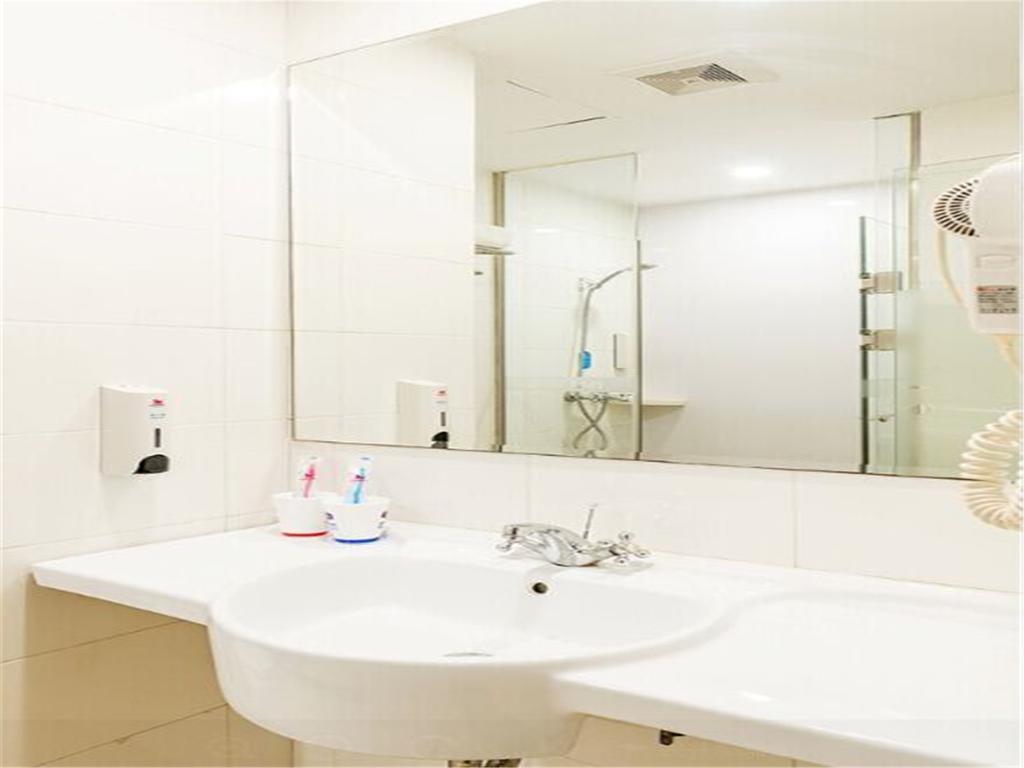 Hanting Hotel Guangzhou Gangding East Branch Exterior photo